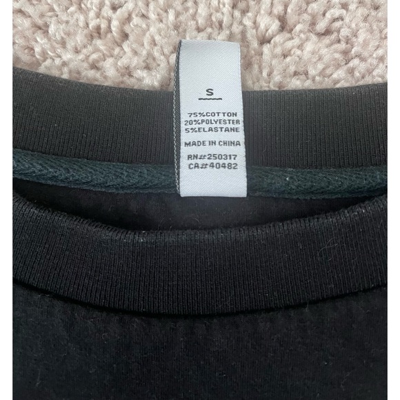 Varley Hardy Black Gold Buttons Crew Neck Sweatshirt With Logo on Back  Size S - Picture 4 of 9